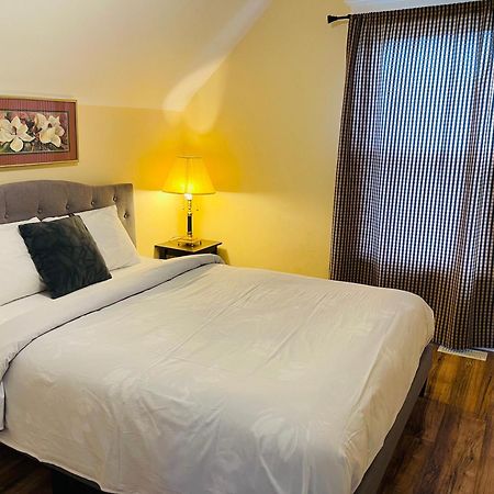 Falls Family House 5 Min Walk To Casino Falls All Attractions!! Niagara Falls Extérieur photo
