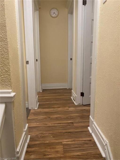 Falls Family House 5 Min Walk To Casino Falls All Attractions!! Niagara Falls Extérieur photo
